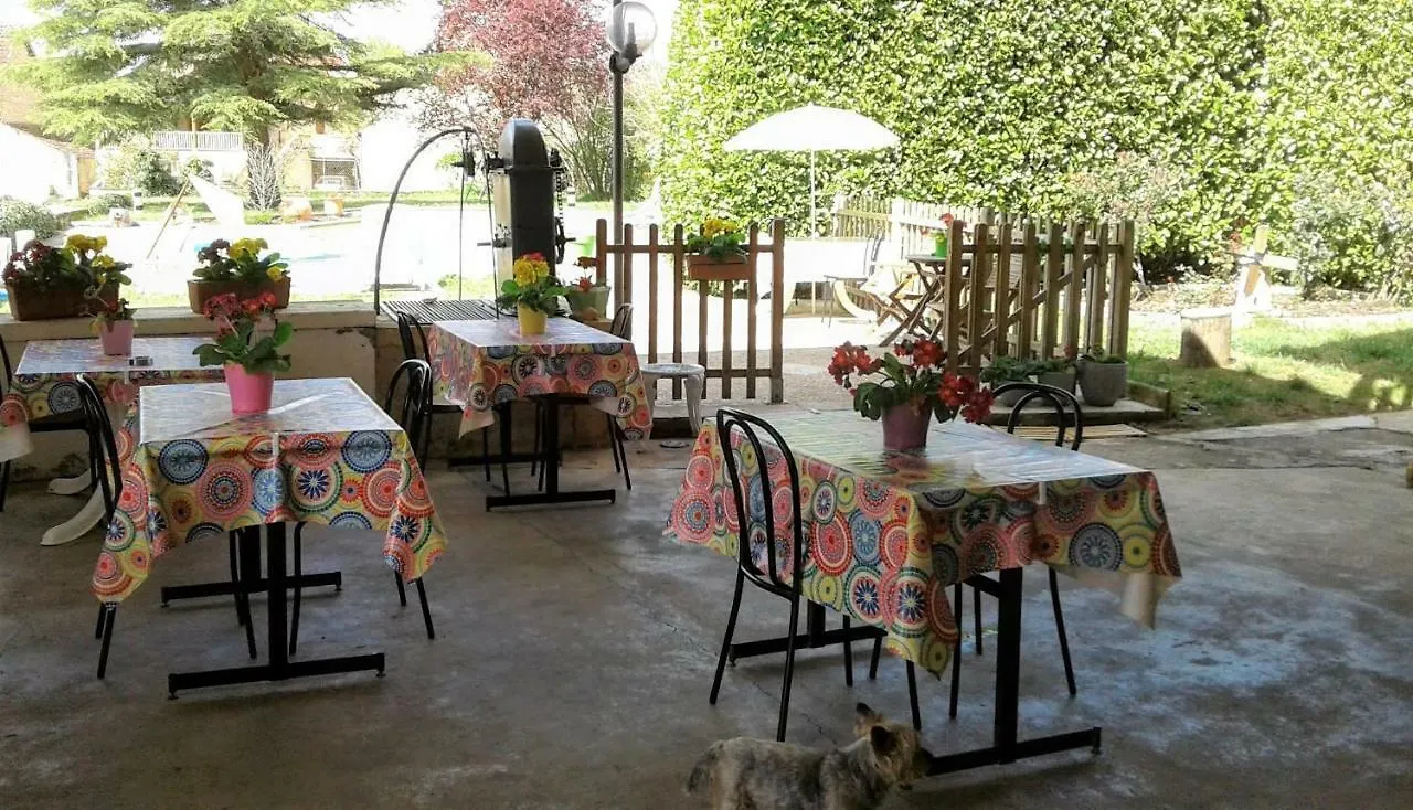 Auberge Du Relais D'Auniac Gourdon-en-quercy Hotel