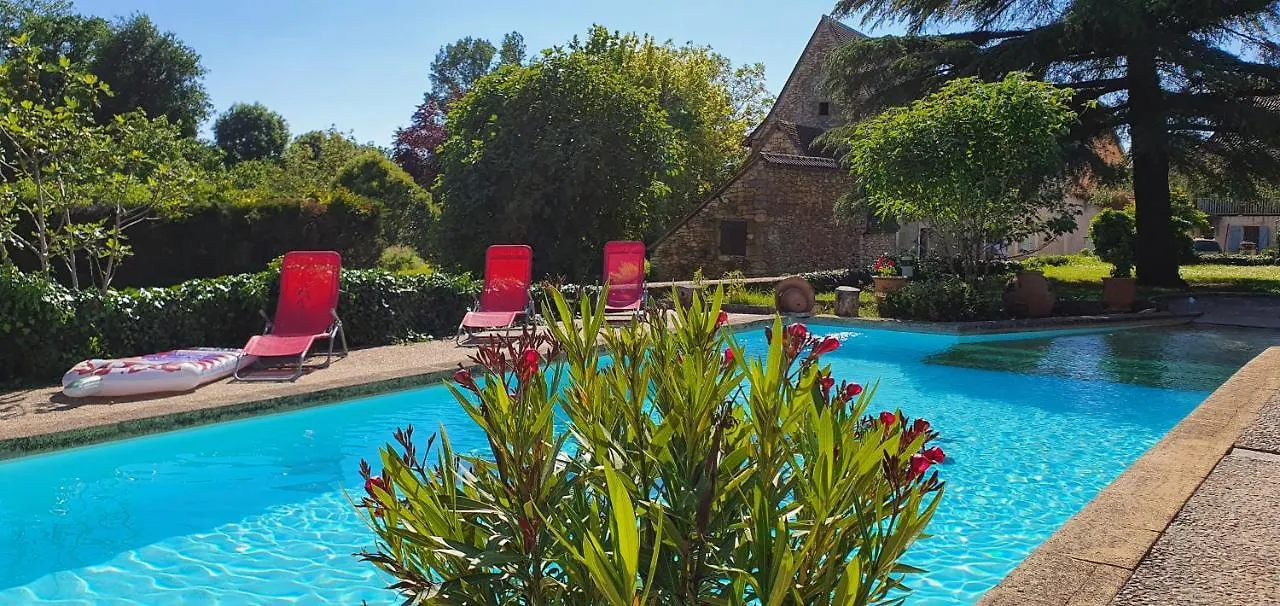 Auberge Du Relais D'Auniac Gourdon-en-quercy 3*,  Francia